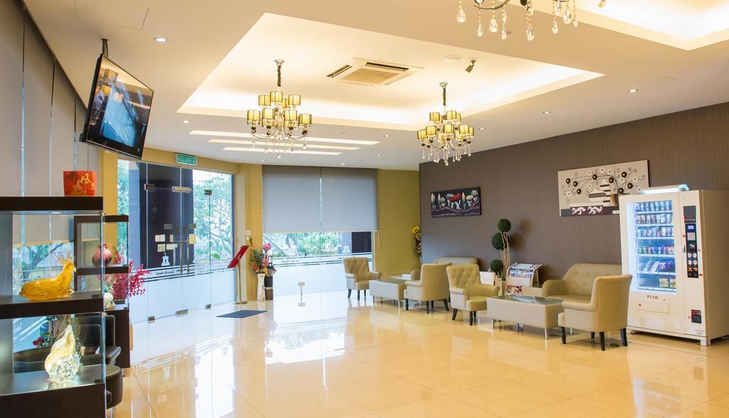 Castello Hotel Kulai Exterior foto